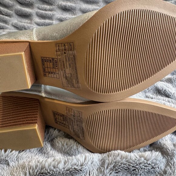 Women Go-Go Disco Glam Western Pointed Toe Block Heel Boot Silver Metallic 7 8 - Picture 11 of 12